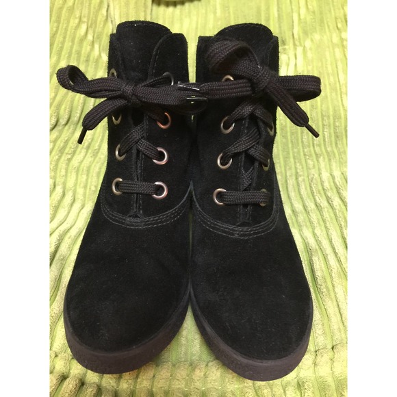 Franco Sarto Black Suede Ankle Boot Wedges Made In Brazil - Women Size 6 - Picture 3 of 9